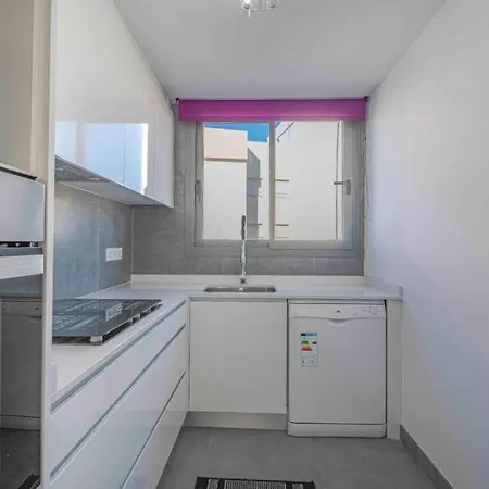 Apartamento Isea Lägenhet *